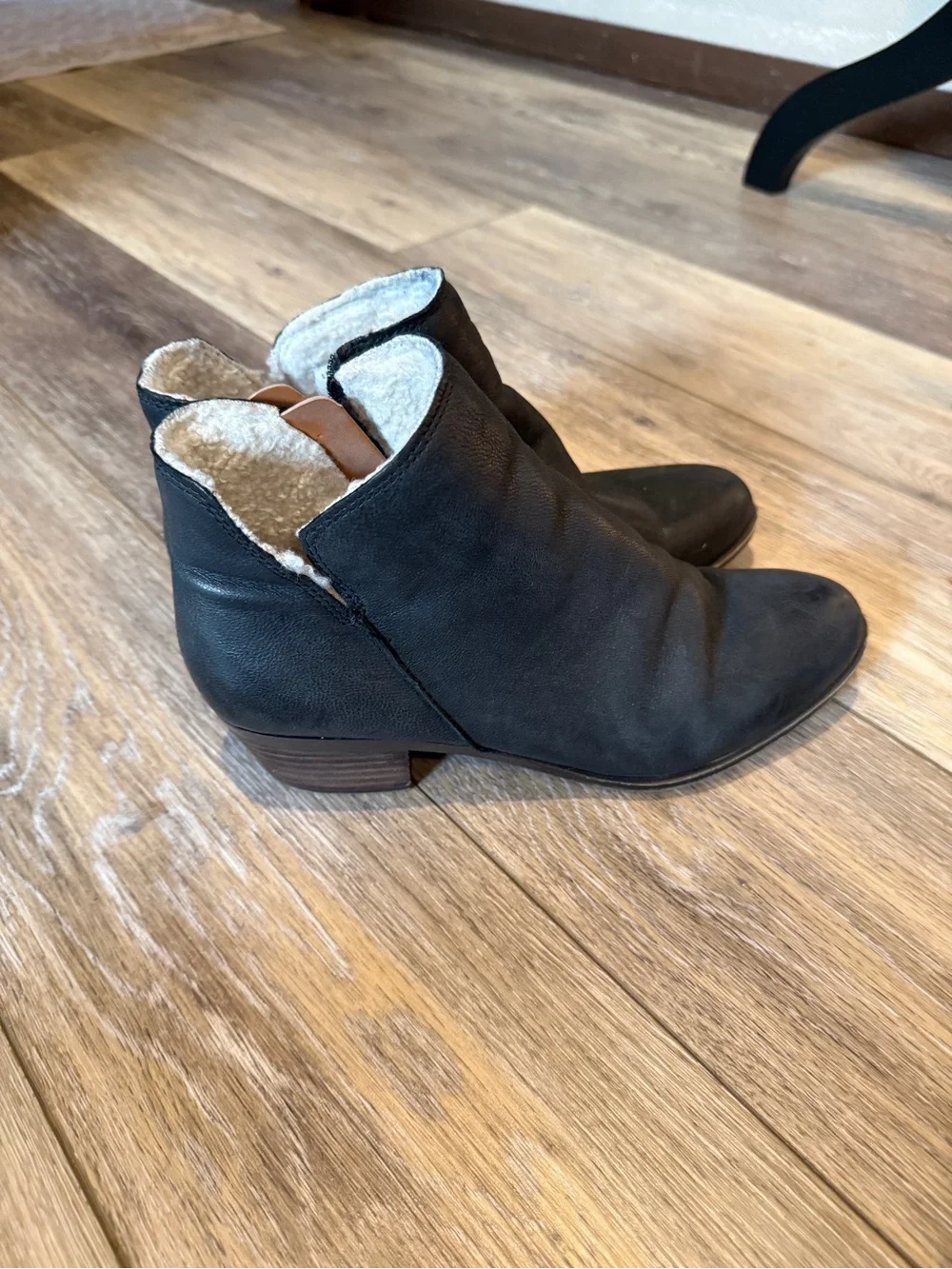 Lucky Brand Black Leather Ankle Booties with Shearling Trim